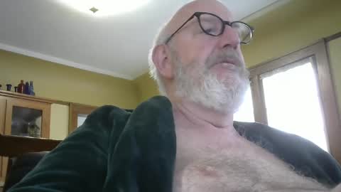 Snapshot of tsteach50 chatting on February 19, 2025, 2:23 pm tsteach50 online show from February 19, 2025, 2:23 pm