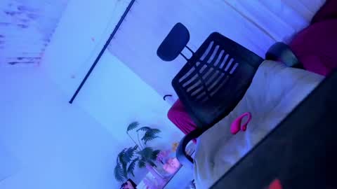 Snapshot of tsuncutjelay chatting on April 24, 2026, 12:29 pm JOIN TO MY FANCLUB I WILL GIVE SOME VIDEOS AND PIC online show from April 24, 2026, 12:29 pm