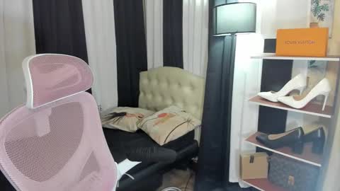 tsuncutmargauxx online show from October 28, 2025, 5:55 am