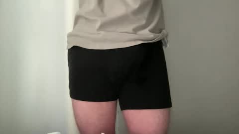 tsutsumu online show from April 12, 2026, 9:20 pm