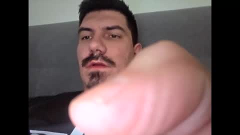 Snapshot of tterm1 chatting on October 4, 2025, 3:32 pm tterm1 online show from October 4, 2025, 3:32 pm