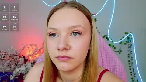 Theo online show from April 5, 2026, 8:00 am