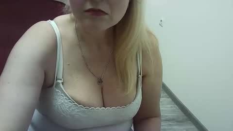 Snapshot of ttrnynela chatting on February 7, 2026, 7:45 am Ttrnynela online show from February 7, 2026, 7:45 am