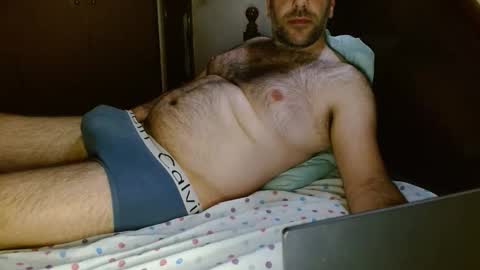 Snapshot of tuga_man_ chatting on May 9, 2026, 10:59 pm tuga man online show from May 9, 2026, 10:59 pm