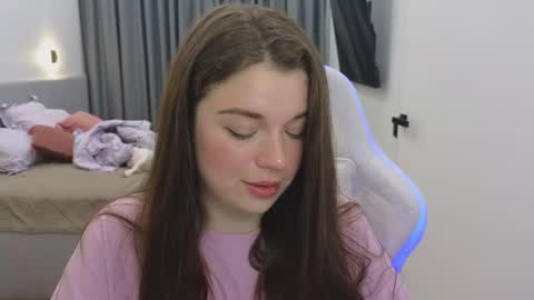 Ariana online show from March 6, 2025, 8:27 pm