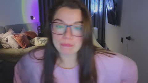 Ariana online show from September 25, 2025, 10:35 pm