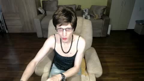 Clementine online show from April 3, 2026, 7:39 am