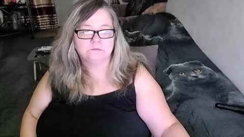 Lana online show from March 20, 2026, 12:15 am