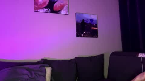 Twin Flame online show from March 11, 2025, 9:59 pm