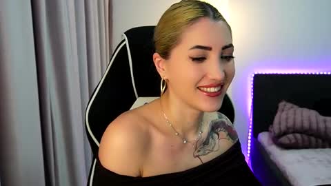 MayCarrey online show from February 17, 2026, 5:59 am