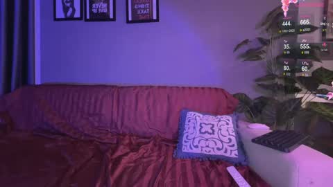 twicefuck online show from September 17, 2025, 3:19 am