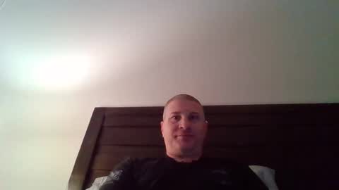 twiggy80 online show from January 7, 2026, 1:08 am