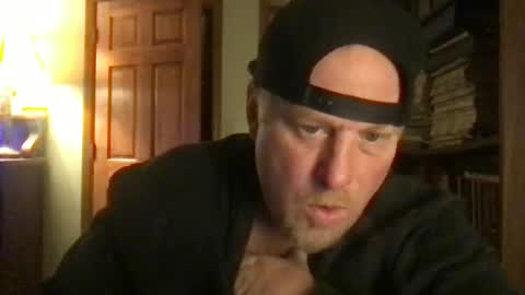 Snapshot of twiinsoul chatting on January 1, 2025, 4:18 pm twiinsoul online show from January 1, 2025, 4:18 pm