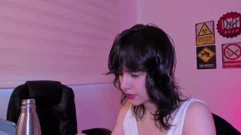 Eve  Lili online show from February 15, 2026, 10:17 pm