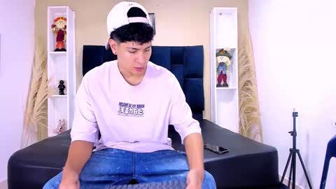 Snapshot of twink_bunny chatting on September 26, 2025, 11:47 am samu online show from September 26, 2025, 11:47 am