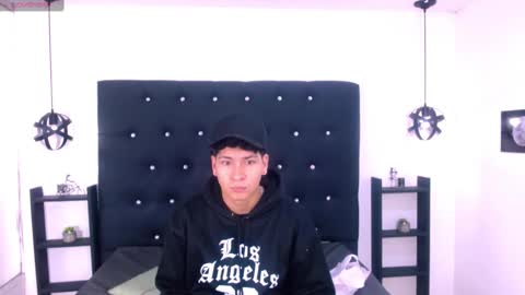 Snapshot of twink_bunny chatting on September 29, 2025, 11:48 am samu online show from September 29, 2025, 11:48 am