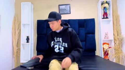 Snapshot of twink_bunny chatting on October 2, 2025, 11:50 am samu online show from October 2, 2025, 11:50 am