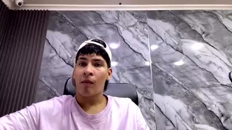 Snapshot of twink_bunny chatting on November 3, 2025, 3:41 am samu online show from November 3, 2025, 3:41 am