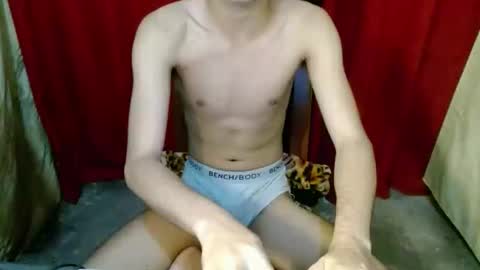 twink_cristian27 online show from November 20, 2025, 5:34 pm