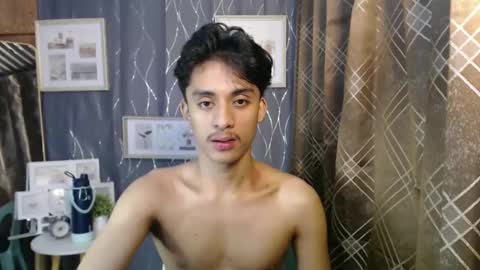 Snapshot of twink_hairyass69 chatting on December 29, 2024, 2:10 pm Aladin online show from December 29, 2024, 2:10 pm