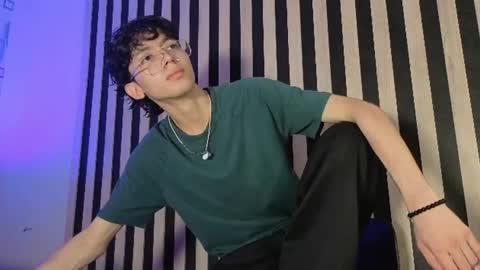 Sebastin online show from July 3, 2026, 12:22 pm