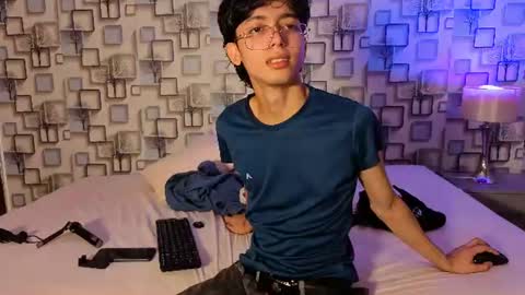 Sebastin online show from July 7, 2026, 12:31 pm