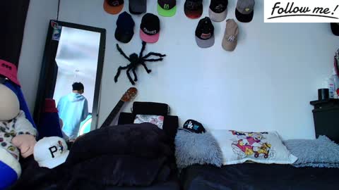  Bad boy sebastian  online show from December 11, 2024, 4:20 pm