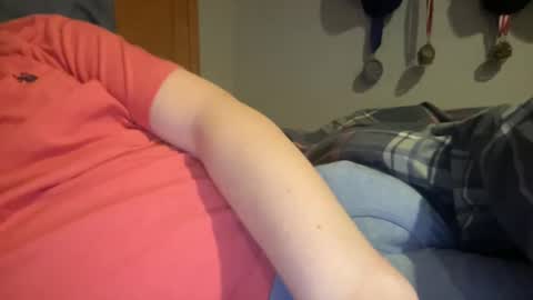 Snapshot of twinkmikexxx12 chatting on December 22, 2024, 11:41 pm mike online show from December 22, 2024, 11:41 pm