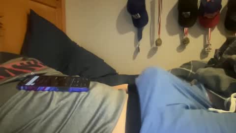 Snapshot of twinkmikexxx12 chatting on December 31, 2024, 11:39 pm mike online show from December 31, 2024, 11:39 pm