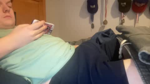 Snapshot of twinkmikexxx12 chatting on January 31, 2025, 4:59 pm mike online show from January 31, 2025, 4:59 pm