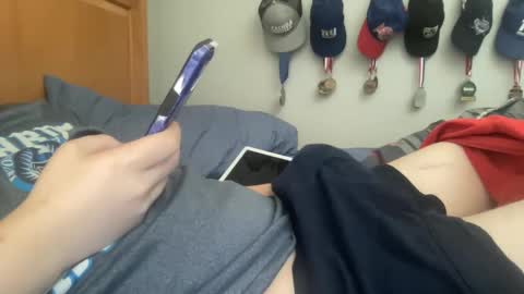 Snapshot of twinkmikexxx12 chatting on September 12, 2025, 4:18 pm mike online show from September 12, 2025, 4:18 pm