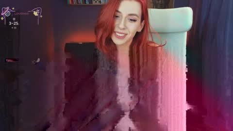 Snapshot of twistofmind chatting on December 1, 2025, 10:04 pm twistofmind online show from December 1, 2025, 10:04 pm