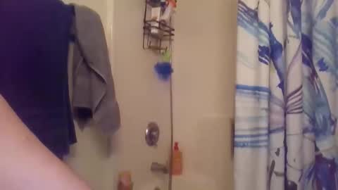 twisty226 online show from December 1, 2025, 2:27 am