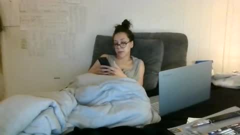 Snapshot of twizzytoxic22 chatting on October 22, 2025, 6:51 pm twizzytoxic22 online show from October 22, 2025, 6:51 pm