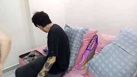 Snapshot of two_souls69 chatting on December 2, 2025, 8:59 pm Matt online show from December 2, 2025, 8:59 pm