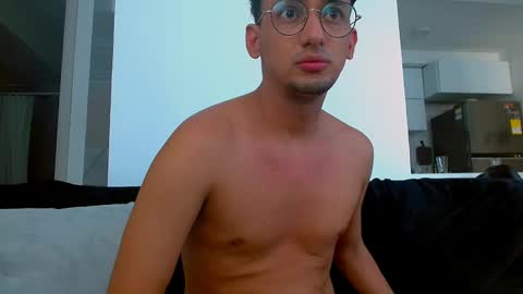 twoboyshot24 online show from October 13, 2025, 1:11 pm