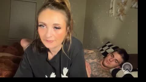 Twofreaksandacam online show from February 21, 2026, 6:03 am