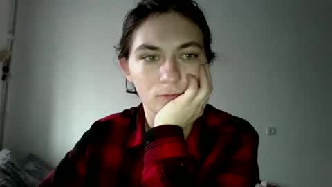 Snapshot of twolatte1520 chatting on November 28, 2025, 6:49 am twolatte1520 online show from November 28, 2025, 6:49 am