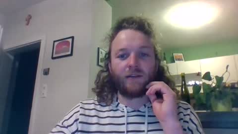 tworoardsdiverge online show from March 4, 2026, 9:10 pm