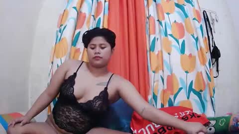 Snapshot of twowetcuties chatting on February 20, 2025, 5:44 am Lyn and lea online show from February 20, 2025, 5:44 am