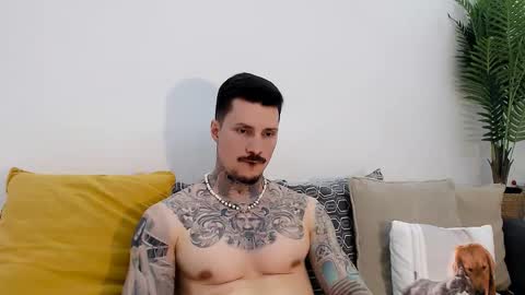 tyagodoll online show from November 30, 2025, 5:39 pm