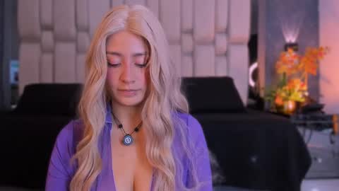  TYLA  online show from December 22, 2025, 3:36 am