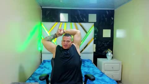 Tyleer Scot online show from April 13, 2026, 8:25 pm