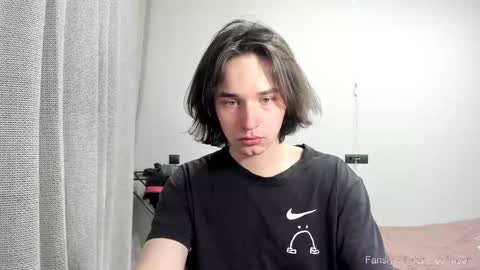 Snapshot of tyler__johnson chatting on February 7, 2025, 9:48 pm Tyler johnson online show from February 7, 2025, 9:48 pm
