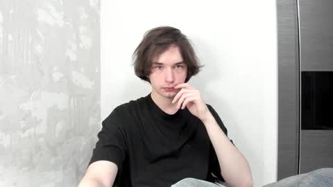Snapshot of tyler__johnson chatting on October 13, 2025, 4:07 pm Tyler johnson online show from October 13, 2025, 4:07 pm