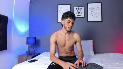 Tyler Fox online show from April 20, 2026, 9:16 pm