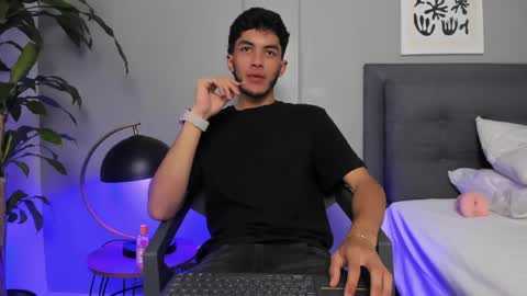 Tyler Fox online show from May 31, 2026, 8:43 pm