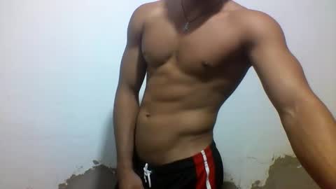 Snapshot of tyler_gold823 chatting on February 13, 2025, 1:15 pm Tyler online show from February 13, 2025, 1:15 pm