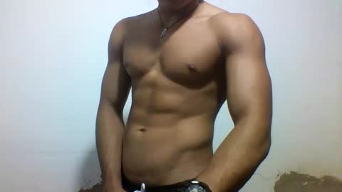 Snapshot of tyler_gold823 chatting on February 24, 2025, 1:10 pm Tyler online show from February 24, 2025, 1:10 pm