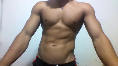 Snapshot of tyler_gold823 chatting on February 26, 2025, 2:03 pm Tyler online show from February 26, 2025, 2:03 pm